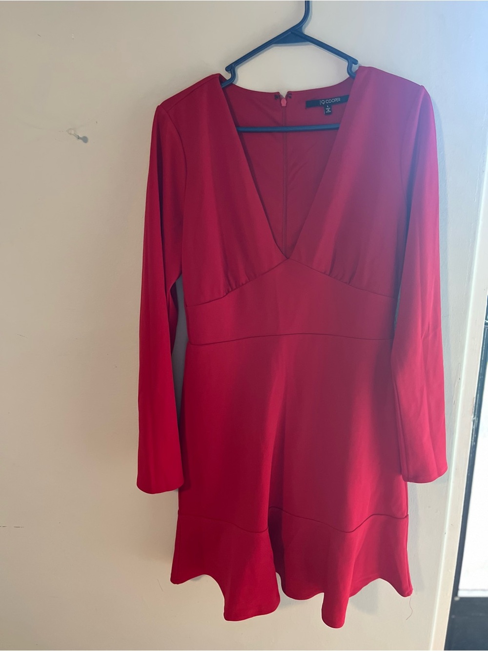 19 Cooper Red Long-Sleeve V-Neck Mini Dress